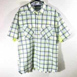 Under Armour Plaid Loose Fit HeatGear Lightweight Button Down Shirt Men’s Large